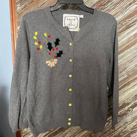 Portrait of a Flower cardigan - Picture 2 of 5